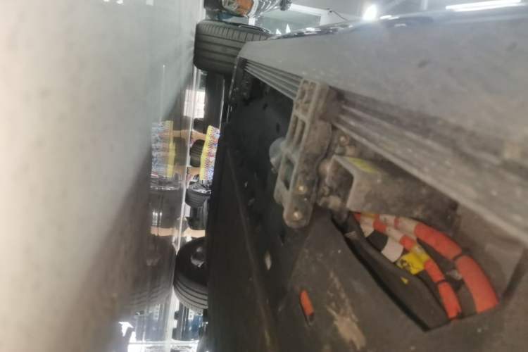 Used Hima AITO M7 2024 1.5T Intelligent Drive 4WD Ultra Version 5 Seats Right Side Sill