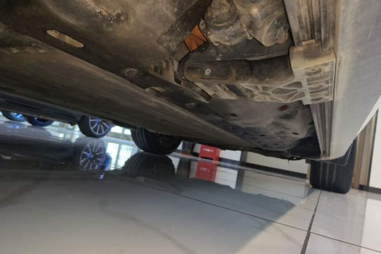Used Hima AITO M7 2024 1.5T Four-Wheel Drive Plus Version 5 Seats Right Side Sill