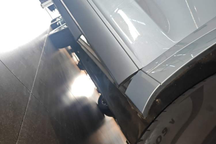 Used Hima AITO M7 2024 1.5T Intelligent Driving 4WD Max Edition 5 Seats Right Side Sill
