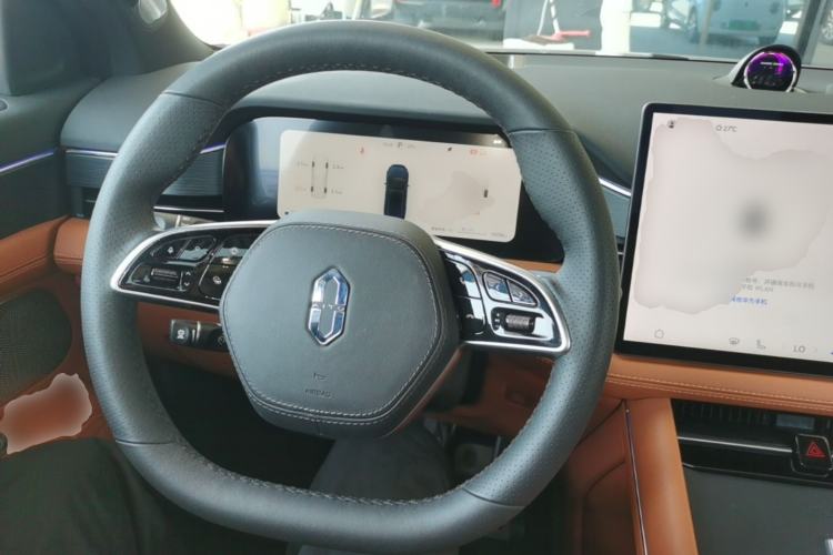 Used Hima AITO M7 2024 1.5T Intelligent Driving All-Wheel Drive Pro Version 5 Seats Ternary Lithium Battery Steering Wheel