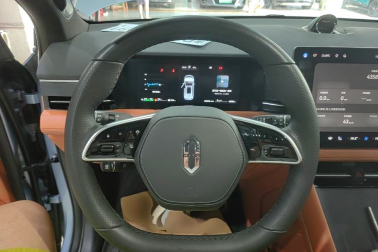 Used Hima AITO M7 2024 1.5T Intelligent Driving All-Wheel Drive Pro Version 5 Seats Ternary Lithium Battery Steering Wheel
