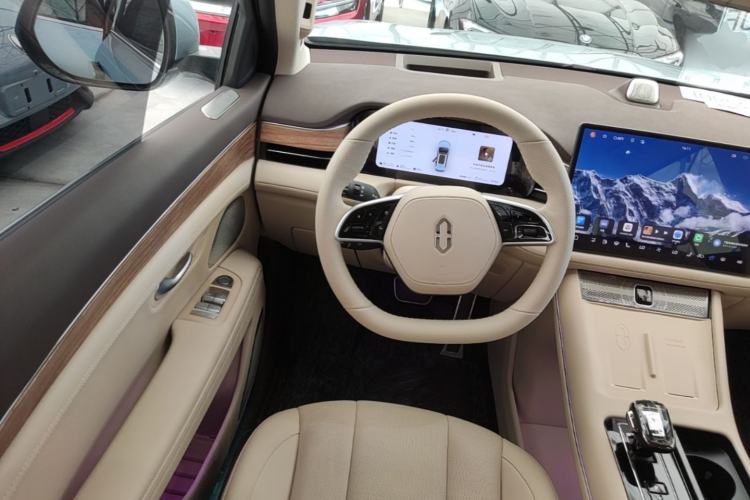 Used Hima AITO M7 2024 1.5T Intelligent Driving Rear-Drive Max Edition 5 Seats Steering Wheel