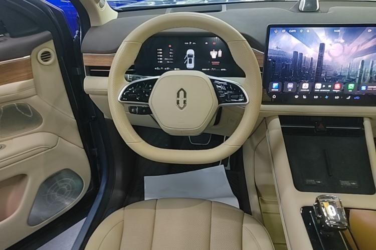Used Hima AITO M7 2024 1.5T Intelligent Driving 4WD Max Edition 5 Seats Steering Wheel