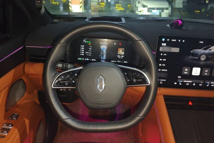 Used Hima AITO M7 2024 1.5T Intelligent Driving Rear-Drive Ultra Version 6 Seats Steering Wheel