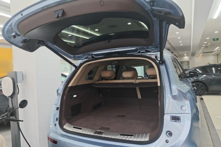Used Hima AITO M7 2024 1.5T Rear-Drive Plus Version 5 Seats Trunk