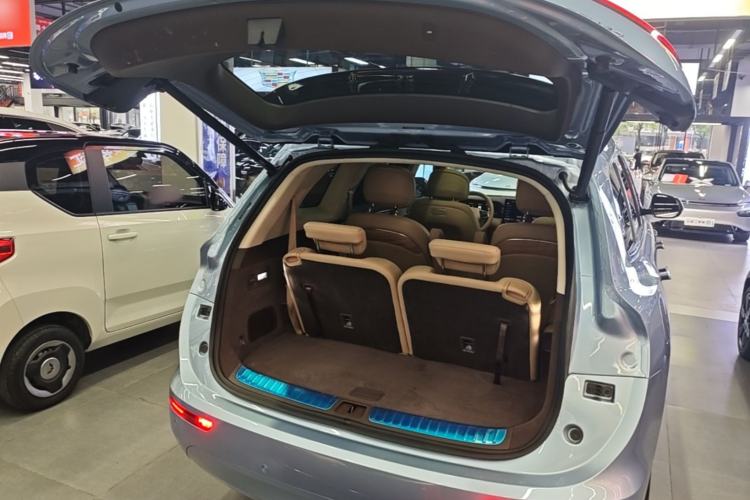 Used Hima AITO M7 2024 1.5T Intelligent Driving Rear-Drive Max Edition 6 Seats Trunk