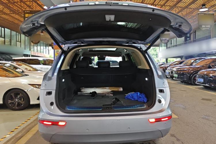 Used Hima AITO M7 2024 1.5T Rear-Drive Plus Version 5 Seats Trunk