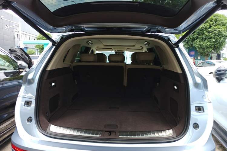 Used Hima AITO M7 2024 1.5T Rear-Drive Plus Version 5 Seats Trunk