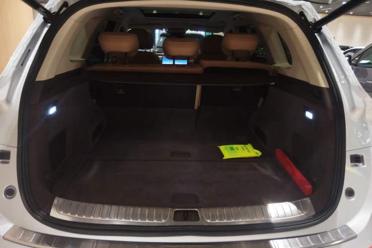 Used Hima AITO M7 2024 1.5T Intelligent Driving 4WD Max Edition 5 Seats Trunk