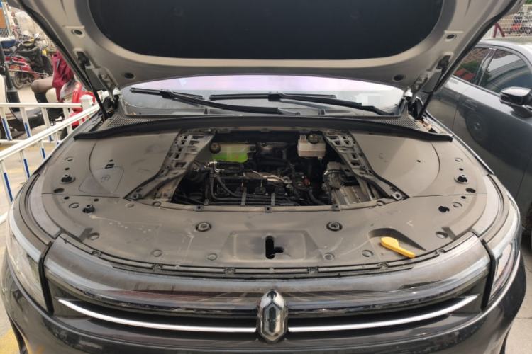 Used Hima AITO M7 2024 1.5T Intelligent Driving Rear-Drive Pro Version 5 Seats Engine Bay