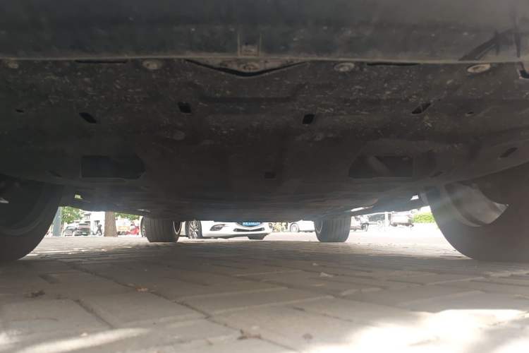Used Hima AITO M7 2024 1.5T Four-Wheel Drive Plus Version 5 Seats Chassis Front
