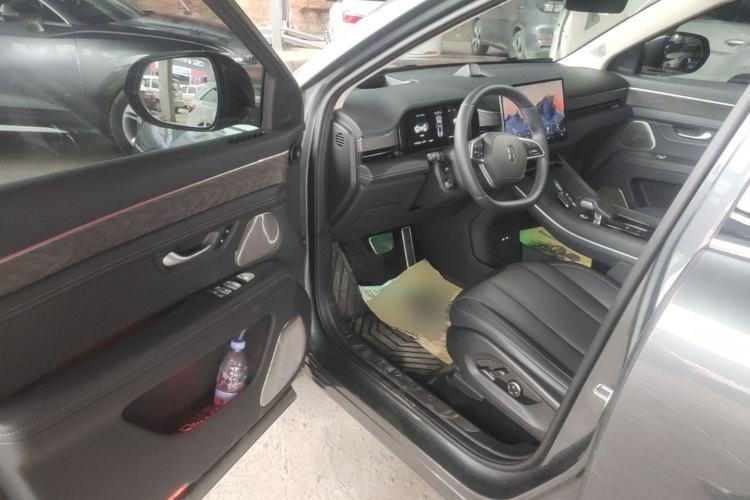 Used Hima AITO M7 2024 1.5T Rear-Drive Plus Version 5 Seats Driver Seat