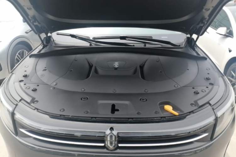 Used Hima AITO M7 2024 1.5T Rear-Drive Plus Version 6 Seats Engine Bay
