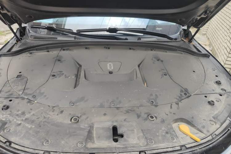 Used Hima AITO M7 2024 1.5T Rear-Drive Plus Version 5 Seats Engine Bay