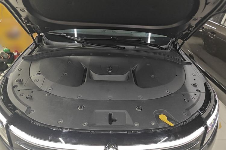 Used Hima AITO M7 2024 1.5T Rear-Drive Plus Version 5 Seats Engine Bay