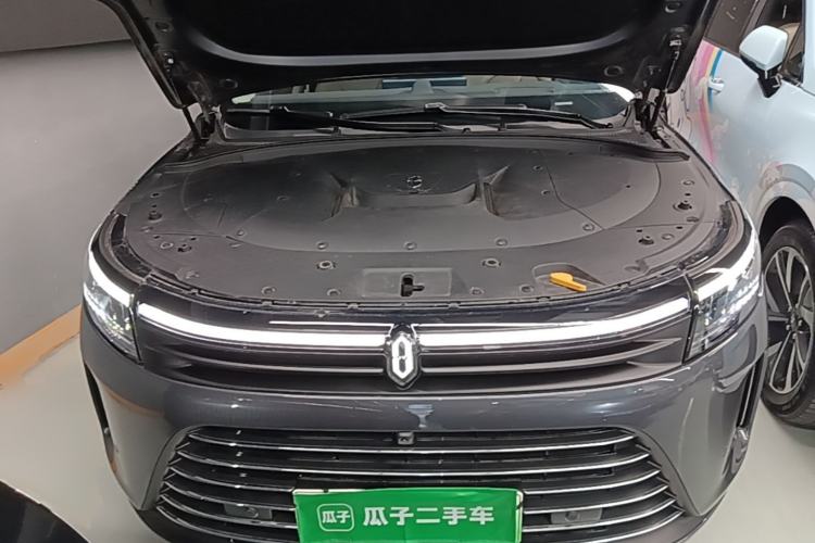 Used Hima AITO M7 2024 1.5T Rear-Drive Plus Version 5 Seats Engine Bay