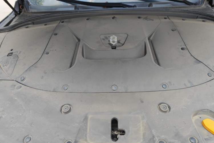 Used Hima AITO M7 2024 1.5T Rear-Drive Plus Version 5 Seats Engine Bay