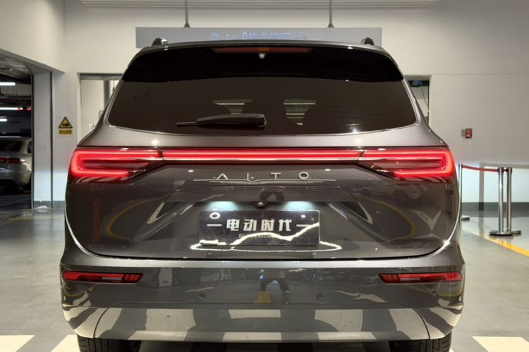 Used Hima AITO M7 2024 1.5T Intelligent Driving 4WD Max Edition 5 Seats Exterior 2