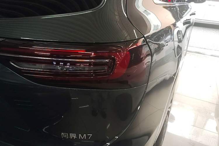 Used Hima AITO M7 2024 1.5T Intelligent Driving Rear-Drive Ultra Version 6 Seats Exterior 3