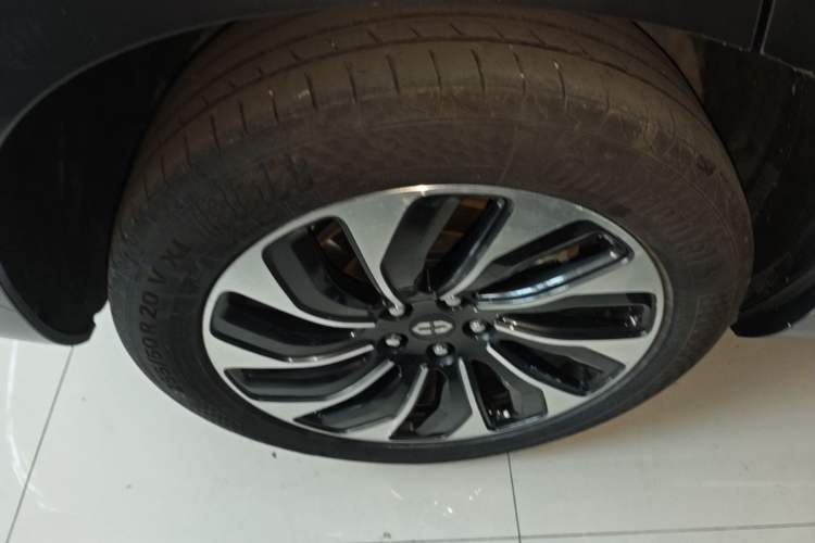 Used Hima AITO M7 2024 1.5T Intelligent Drive 4x4 Max Edition 6 Seats Exterior 5