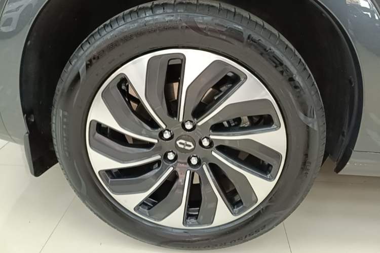 Used Hima AITO M7 2024 1.5T Intelligent Driving Rear-Drive Max Edition 6 Seats Exterior 5