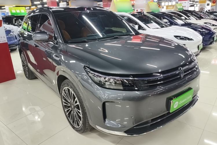 Used Hima AITO M7 2024 1.5T Intelligent Driving Rear-Drive Ultra Version 6 Seats Front Right 45 Deg