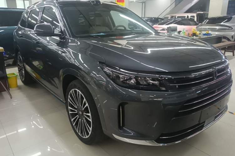 Used Hima AITO M7 2024 1.5T Intelligent Driving 4WD Max Edition 5 Seats Front Right 45 Deg