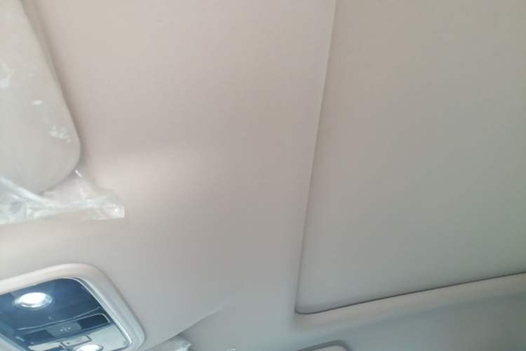 Used Hima AITO M7 2024 1.5T Rear-Drive Plus Version 6 Seats Headliner