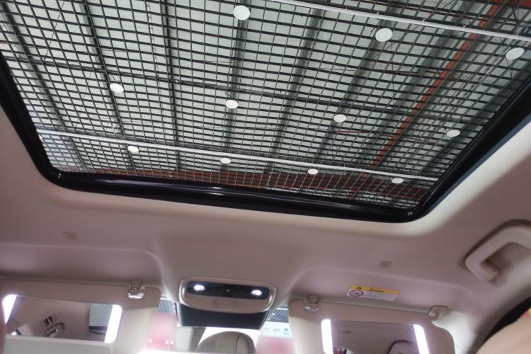 Used Hima AITO M7 2024 1.5T Rear-Drive Plus Version 5 Seats Headliner