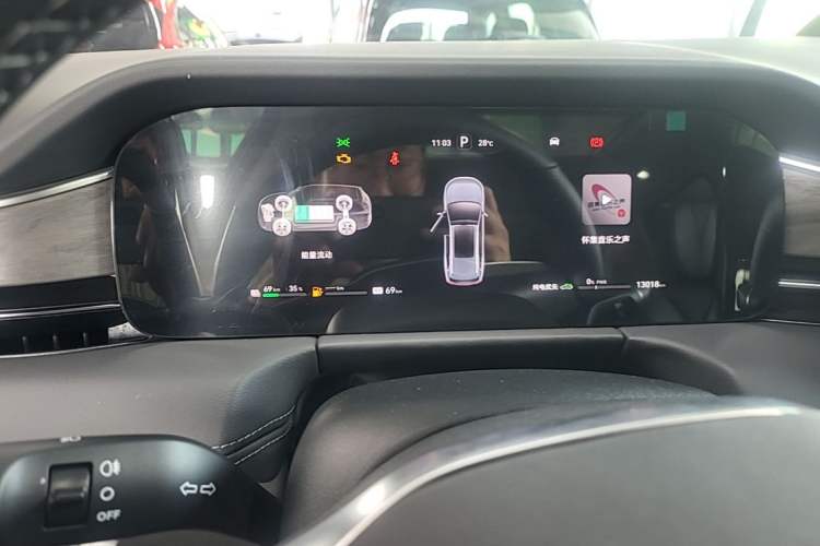 Used Hima AITO M7 2024 1.5T Intelligent Driving Rear-Drive Max Edition 5 Seats Instrument Cluster