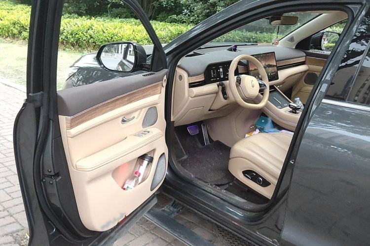Used Hima AITO M7 2024 1.5T Intelligent Driving Rear-Drive Pro Version 5 Seats Ternary Lithium Battery Interior 3
