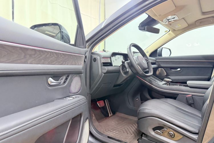 Used Hima AITO M7 2024 1.5T Intelligent Driving 4WD Max Edition 5 Seats Interior 3
