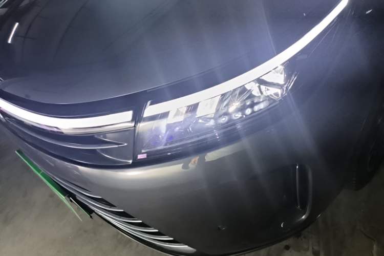 Used Hima AITO M7 2024 1.5T Rear-Drive Plus Version 5 Seats Left Front Headlight