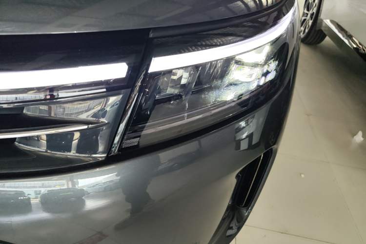 Used Hima AITO M7 2024 1.5T Intelligent Driving Rear-Drive Max Edition 5 Seats Left Front Headlight