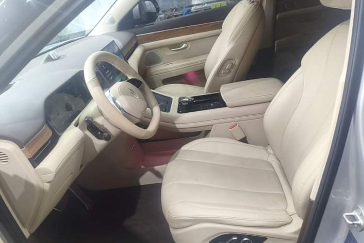 Used Hima AITO M7 2024 1.5T Rear-Drive Plus Version 5 Seats Left Front Seat