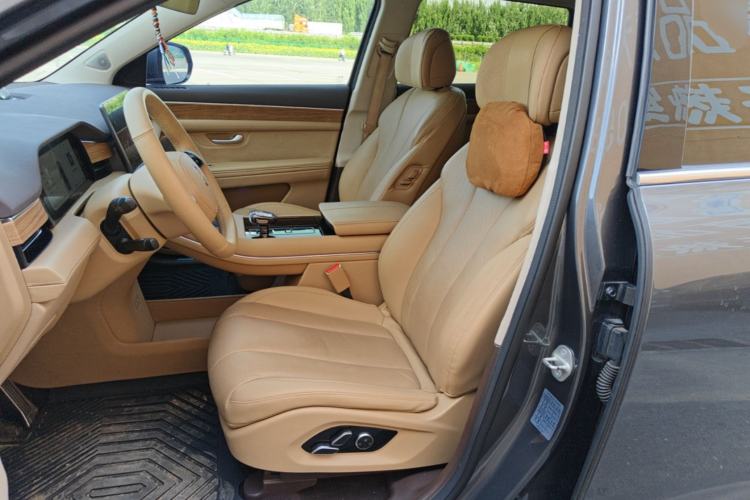 Used Hima AITO M7 2024 1.5T Intelligent Drive 4x4 Max Edition 6 Seats Left Front Seat