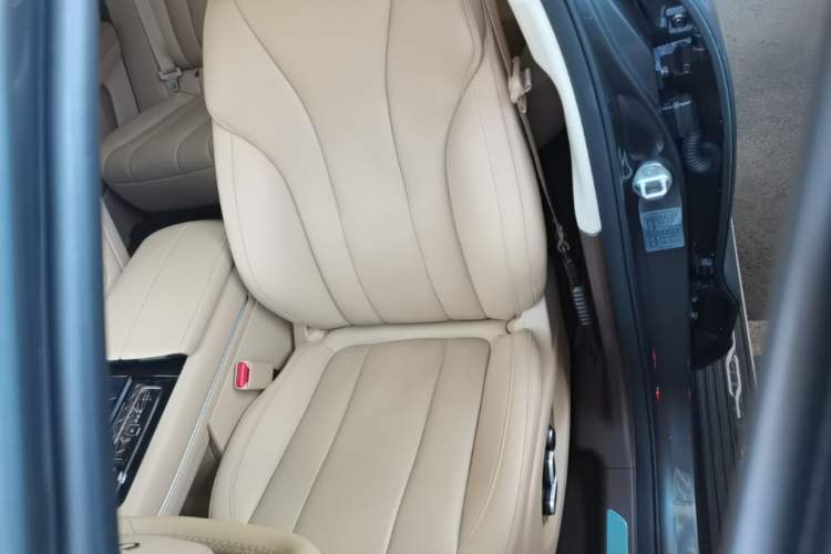 Used Hima AITO M7 2024 1.5T Rear-Drive Plus Version 5 Seats Left Front Seat