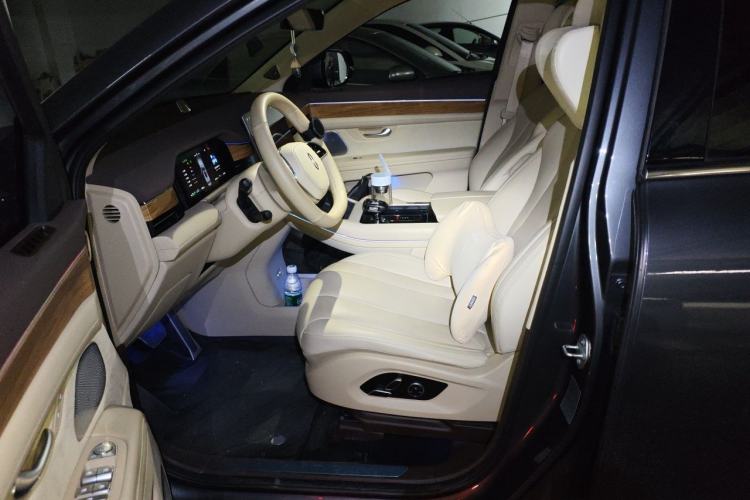 Used Hima AITO M7 2024 1.5T Intelligent Driving Rear-Drive Max Edition 6 Seats Left Front Seat