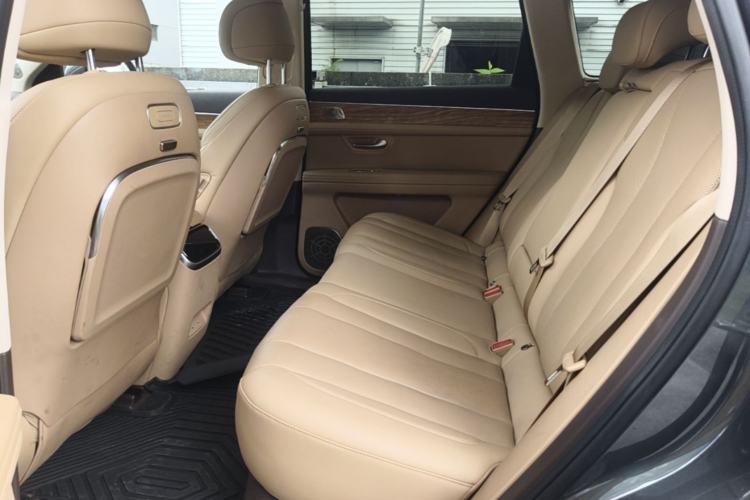 Used Hima AITO M7 2024 1.5T Rear-Drive Plus Version 5 Seats Left Rear Seat
