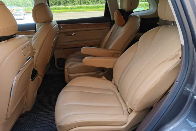 Used Hima AITO M7 2024 1.5T Intelligent Drive 4x4 Max Edition 6 Seats Left Rear Seat