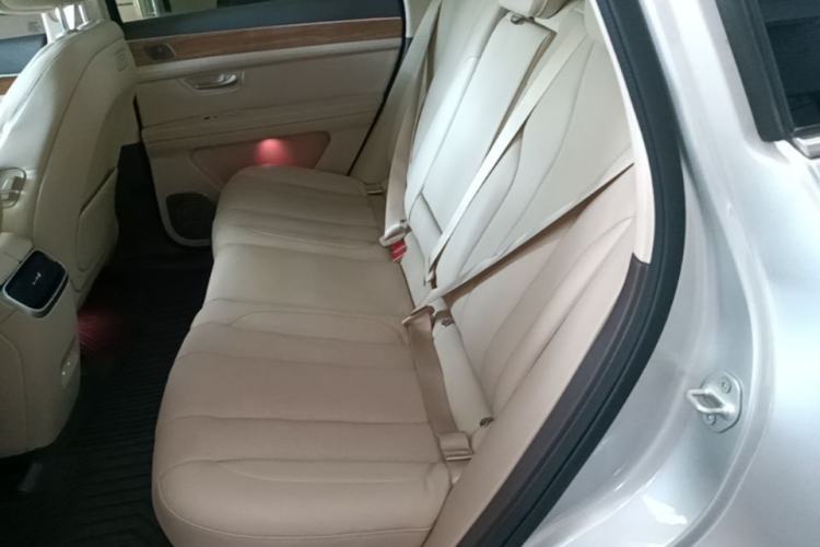 Used Hima AITO M7 2024 1.5T Rear-Drive Plus Version 5 Seats Left Rear Seat