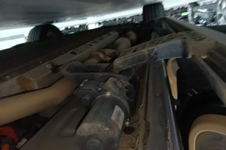 Used Hima AITO M7 2024 1.5T Rear-Drive Plus Version 5 Seats Left Side Sill