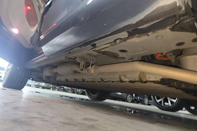 Used Hima AITO M7 2024 1.5T Rear-Drive Plus Version 5 Seats Left Side Sill