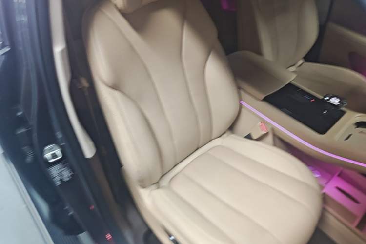 Used Hima AITO M7 2024 1.5T Intelligent Driving 4WD Max Edition 5 Seats Right Front Seat