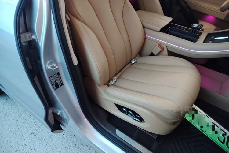 Used Hima AITO M7 2024 1.5T Intelligent Drive Rear-Drive Ultra Version 5 Seats Right Front Seat