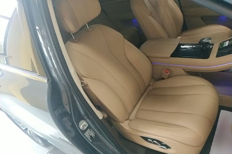 Used Hima AITO M7 2024 1.5T Intelligent Driving Rear-Drive Max Edition 5 Seats Right Front Seat
