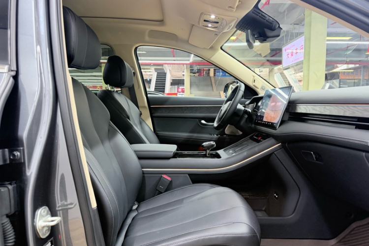 Used Hima AITO M7 2024 1.5T Intelligent Driving 4WD Max Edition 5 Seats Right Front Seat