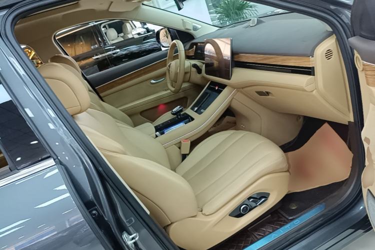 Used Hima AITO M7 2024 1.5T Intelligent Driving Rear-Drive Max Edition 6 Seats Right Front Seat