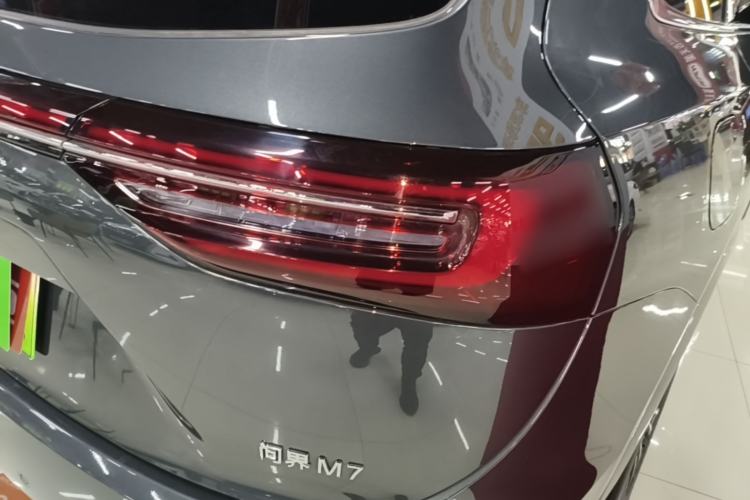 Used Hima AITO M7 2024 1.5T Intelligent Driving Rear-Drive Ultra Version 6 Seats Right Rear Taillight
