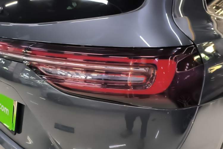 Used Hima AITO M7 2024 1.5T Intelligent Drive 4x4 Max Edition 6 Seats Right Rear Taillight